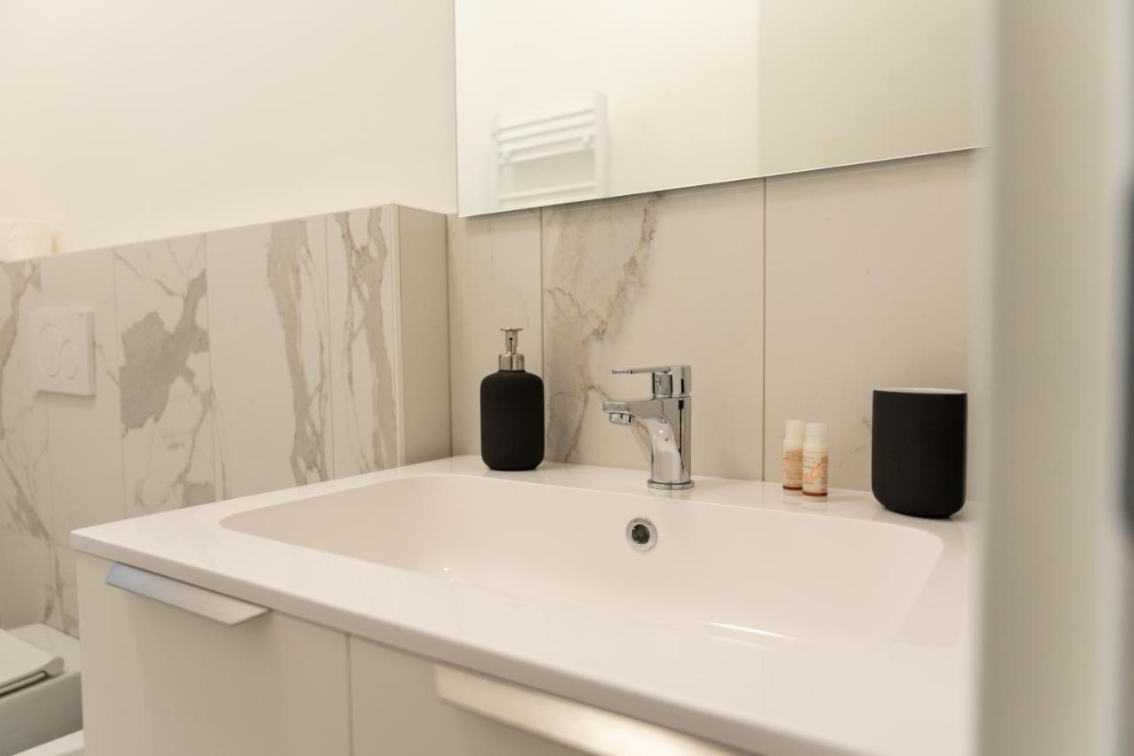 15Min Metro Duomo - Rho Fiera - Skyscraper Kitchen Apartment มิลาน ภายนอก รูปภาพ