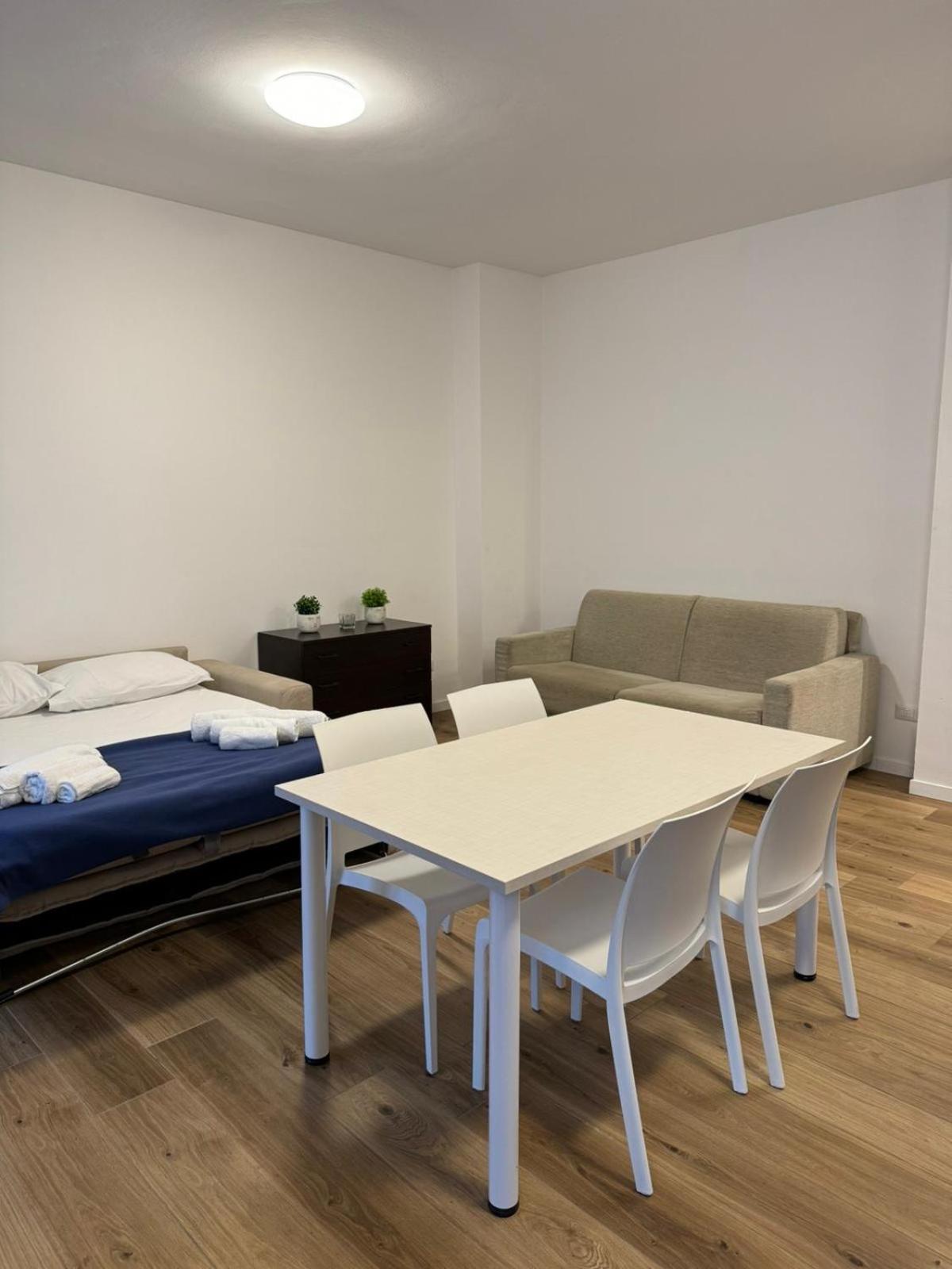 15Min Metro Duomo - Rho Fiera - Skyscraper Kitchen Apartment มิลาน ภายนอก รูปภาพ